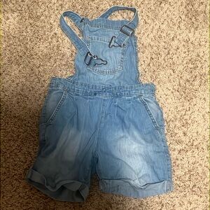 Cute denim shortalls size 7/8 Girls